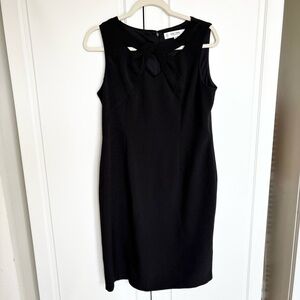 Black Sleeveless Dress